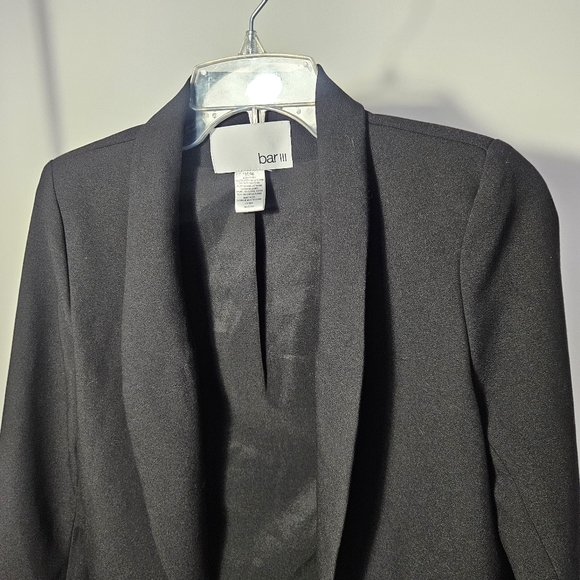 Tailored Blazer - Picture 3 of 4